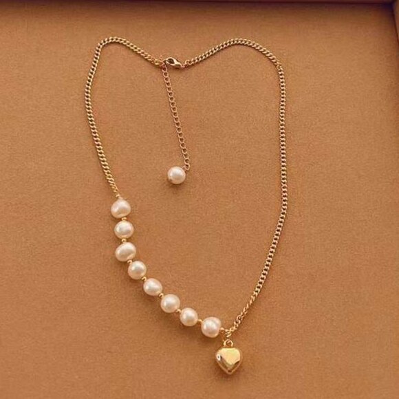 Baroque Freshwater Pearl Necklace - Picture 2 of 4